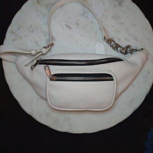 Forever 21 White Faux Leather Fanny Pak Purse